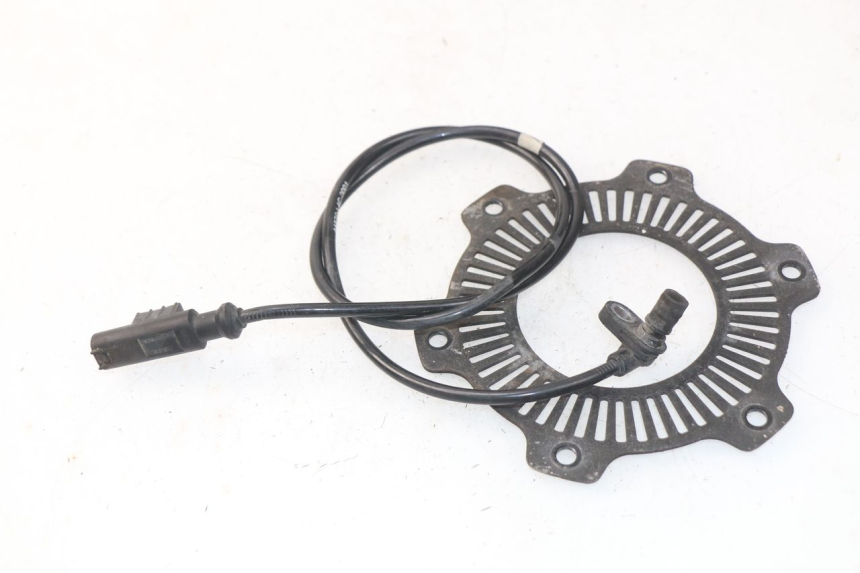 photo de ACHTERSTE ABS-SENSOR SYM GTS EFI ABS 125 (2012 - 2016) - Detail van het onderdeel