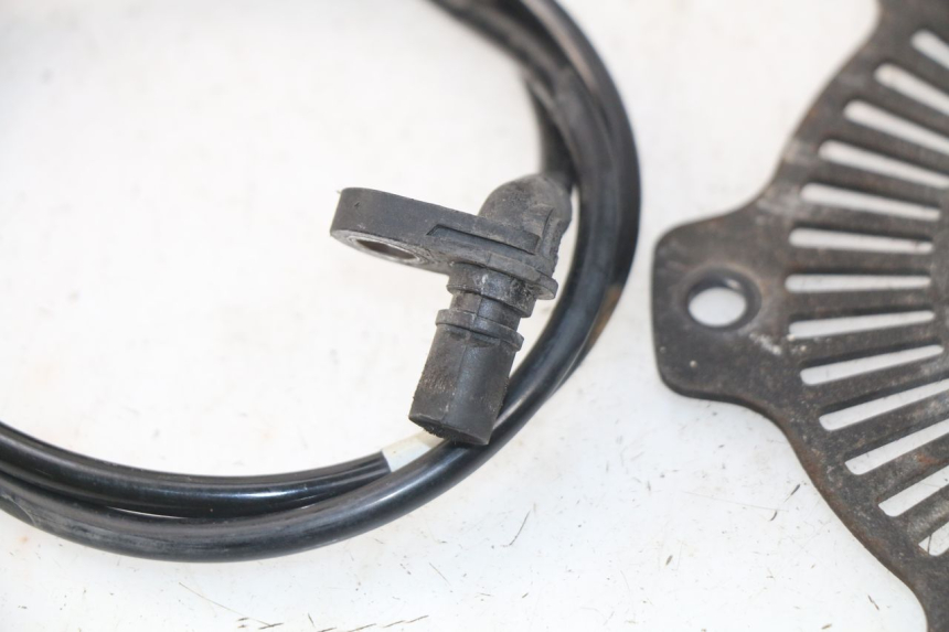 photo de ACHTERSTE ABS-SENSOR SYM GTS EFI ABS 125 (2012 - 2016) - Andere kijkhoek
