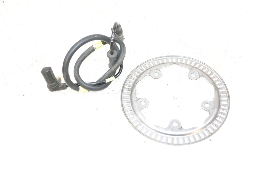 photo de ACHTERSTE ABS-SENSOR PIAGGIO MP3 HPE 300 (2019 - 2026) - Bevestigingspunten