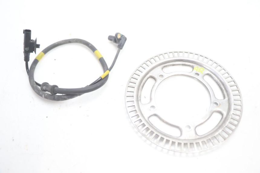 photo de ACHTERSTE ABS-SENSOR PIAGGIO MP3 HPE 530 (2022 - 2026) - Detail van het onderdeel