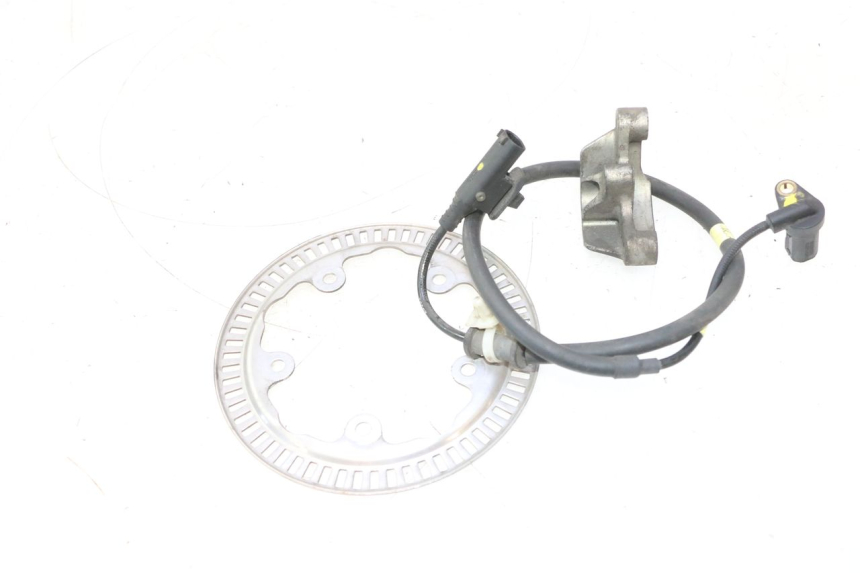 photo de ACHTERSTE ABS-SENSOR PIAGGIO MP3 500 (2016 - 2018) - Zoom op gebruiksstaat