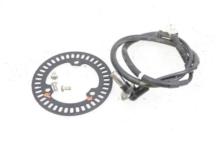 photo de ACHTERSTE ABS-SENSOR YAMAHA MT-07 MT07 ABS 700 (2018 - 2020) - Detail van het onderdeel