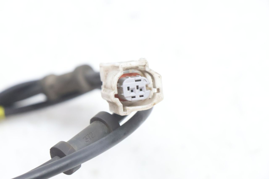 photo de ACHTERSTE ABS-SENSOR YAMAHA N-MAX NMAX 125 (2021 - 2024) - Bevestigingspunten