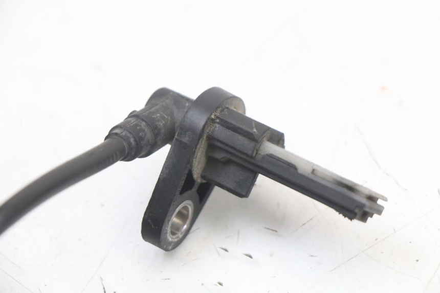 photo de ACHTERSTE ABS-SENSOR MOTO GUZZI NORGE 8V GT 1200 (2011 - 2016) - Overzicht