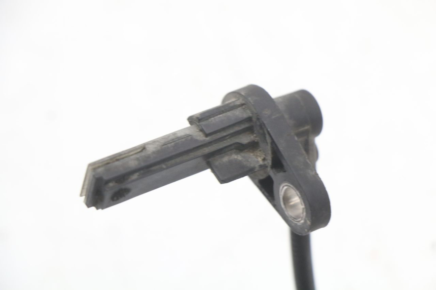 photo de ACHTERSTE ABS-SENSOR MOTO GUZZI NORGE 8V GT 1200 (2011 - 2016) - Bevestigingspunten