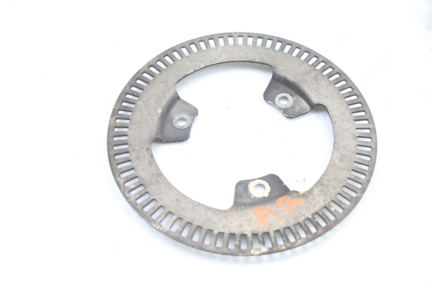 photo de ACHTERSTE ABS-SENSOR PEUGEOT SATELIS 125 (2013 - 2018) - Zoom op gebruiksstaat