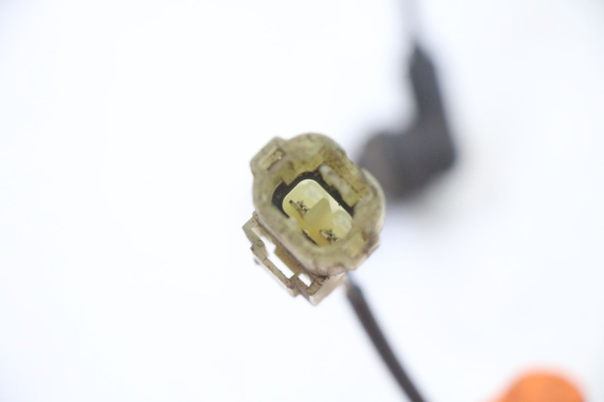 photo de ACHTERSTE ABS-SENSOR PEUGEOT SATELIS 125 (2013 - 2018) - Bevestigingspunten