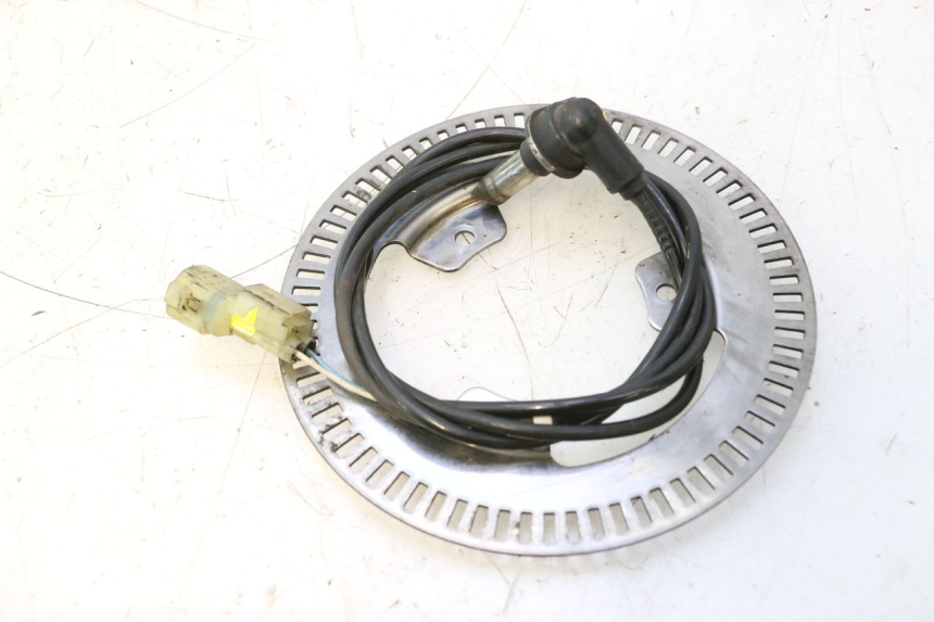photo de ACHTERSTE ABS-SENSOR PEUGEOT SATELIS 125 (2013 - 2018) - Detail van het onderdeel