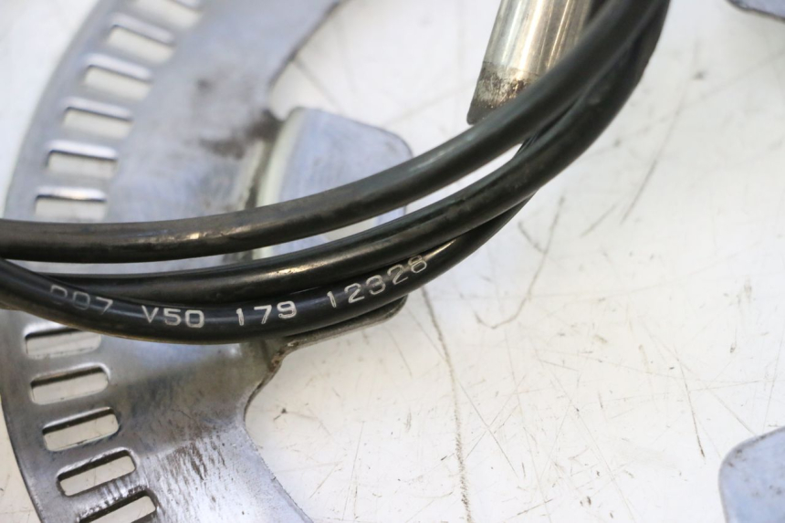 photo de ACHTERSTE ABS-SENSOR PEUGEOT SATELIS 125 (2013 - 2018) - Zoom op gebruiksstaat
