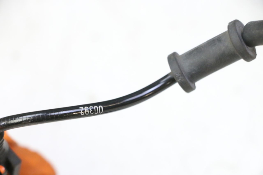 photo de ACHTERSTE ABS-SENSOR PIAGGIO VESPA GTS IGET ABS 125 (2017 - 2023) - Detail van het onderdeel