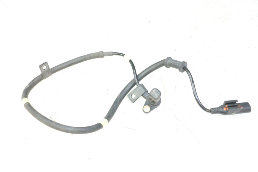 photo de ACHTERSTE ABS-SENSOR PIAGGIO VESPA GTS IGET ABS 125 (2017 - 2023) - Technische close-up