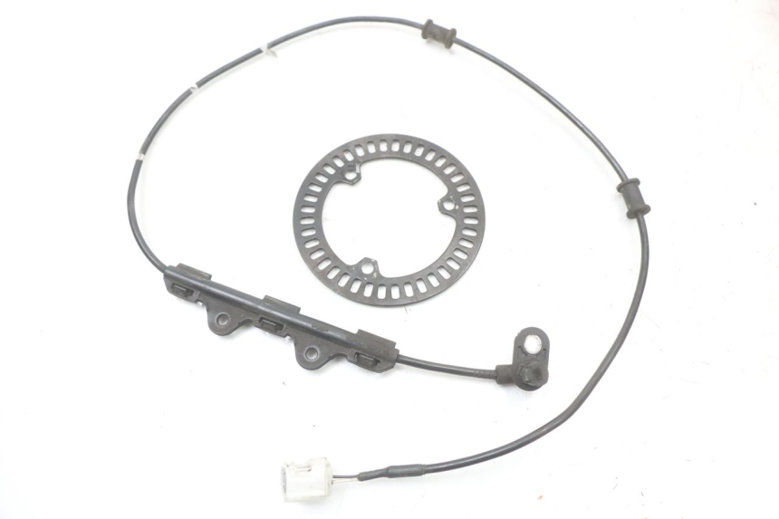 photo de ACHTERSTE ABS-SENSOR YAMAHA XMAX X-MAX ABS 125 (2017 - 2020) - Detail van het onderdeel