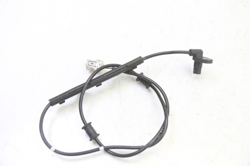 photo de ACHTERSTE ABS-SENSOR YAMAHA XMAX X-MAX 125 (2021 - 2025) - Zoom op gebruiksstaat