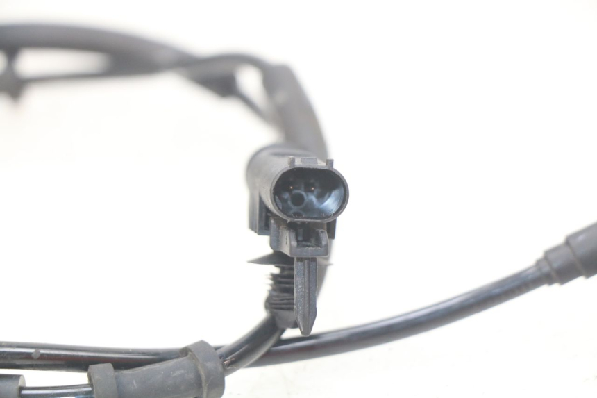 photo de ACHTERSTE ABS-SENSOR KAWASAKI Z 650 (2016 - 2019) - Zoom op gebruiksstaat