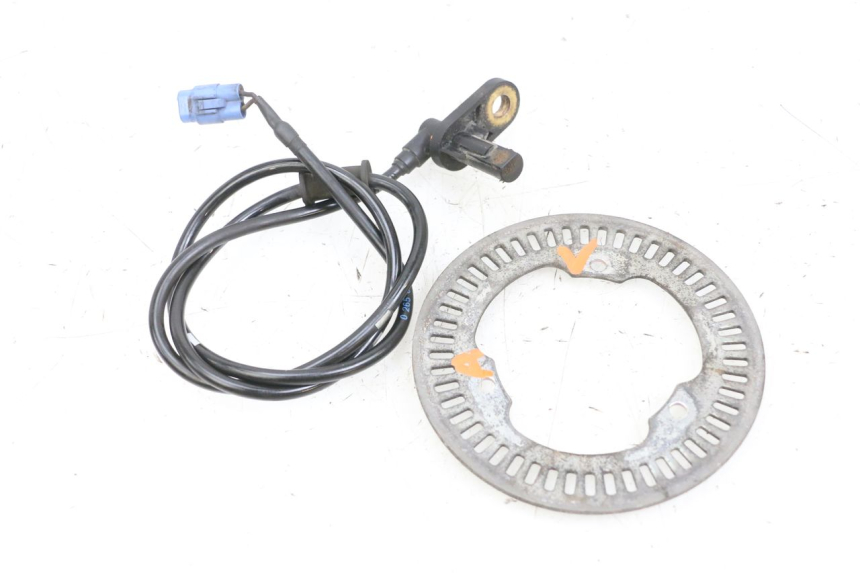 photo de VOORSTE ABS-SENSOR SUZUKI BURGMAN 650 (2013 - 2020) - Hoofdaanzicht