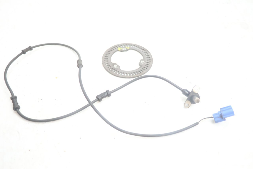 photo de VOORSTE ABS-SENSOR SUZUKI BURGMAN EXECUTIVE ABS 650 (2006 - 2012) - Hoofdaanzicht