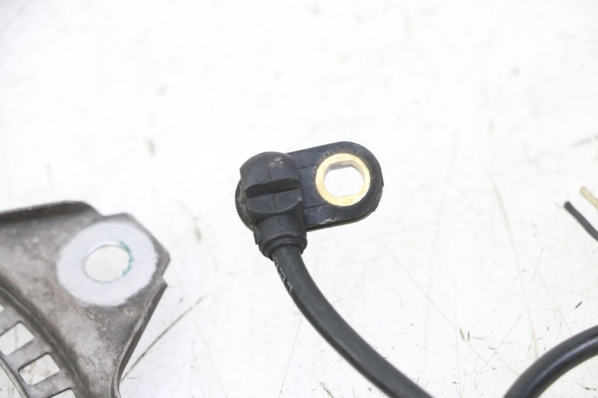 photo de VOORSTE ABS-SENSOR BMW C SPORT 650 (2015 - 2021) - Zoom op gebruiksstaat
