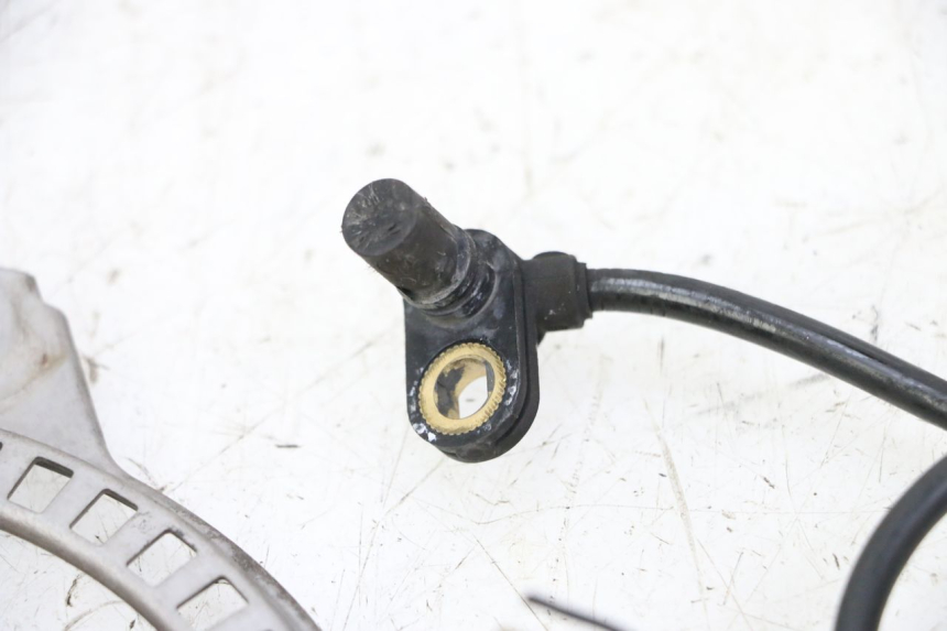 photo de VOORSTE ABS-SENSOR BMW C SPORT 650 (2015 - 2021) - Technische close-up