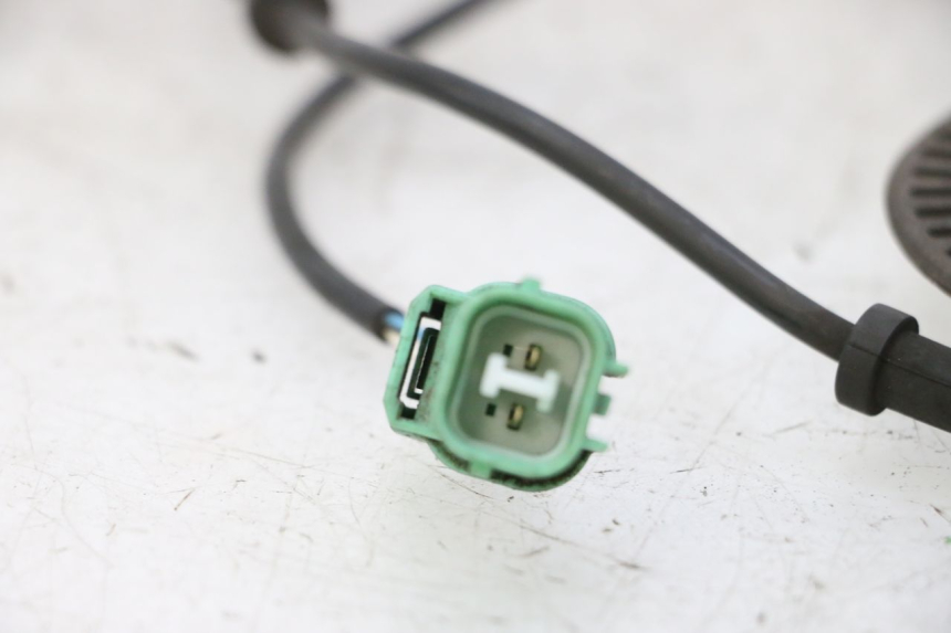 photo de VOORSTE ABS-SENSOR HONDA FES S-WING SWING ABS 125 (2007 - 2015) - Technische close-up