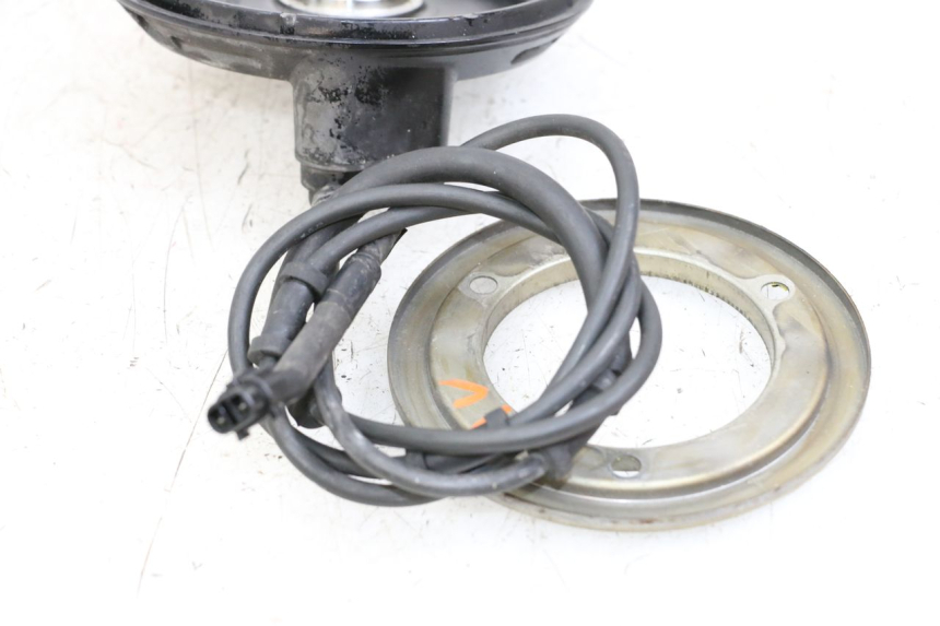 photo de VOORSTE ABS-SENSOR YAMAHA FJR ABS 1300 (2006 - 2012) - Detail van het onderdeel