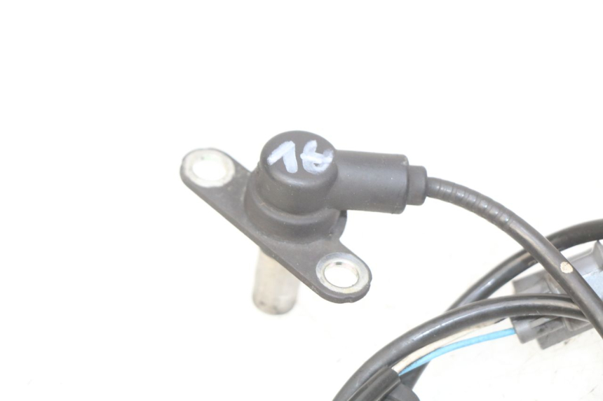 photo de VOORSTE ABS-SENSOR HONDA FJS SILVERWING SILVER WING 400 (2009 - 2016) - Andere kijkhoek