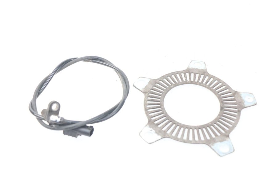 photo de VOORSTE ABS-SENSOR SYM GTS EFI ABS 125 (2012 - 2016) - Andere kijkhoek