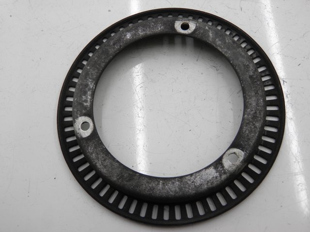 photo de VOORSTE ABS-SENSOR HONDA CBF S ABS 600 (2004 - 2007) - Hoofdaanzicht