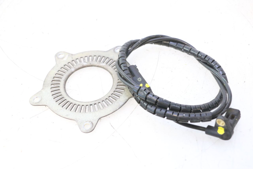 photo de VOORSTE ABS-SENSOR PIAGGIO LIBERTY IGET S 125 (2016 - 2020) - Bevestigingspunten