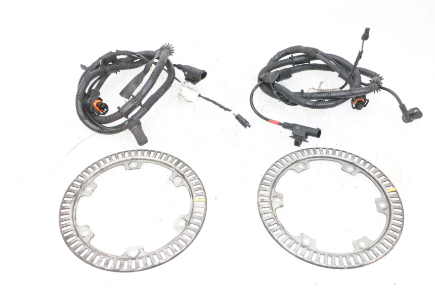 photo de VOORSTE ABS-SENSOR PIAGGIO MP3 HPE 300 (2019 - 2026) - Hoofdaanzicht