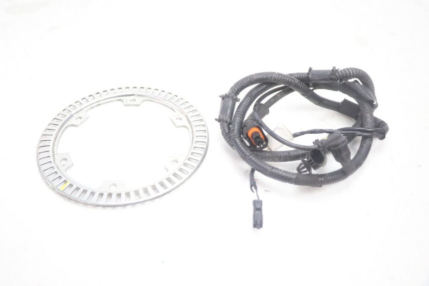 photo de VOORSTE ABS-SENSOR PIAGGIO MP3 HPE 530 (2022 - 2026) - Zoom op gebruiksstaat