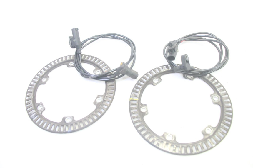 photo de VOORSTE ABS-SENSOR PIAGGIO MP3 500 (2016 - 2018) - Hoofdaanzicht