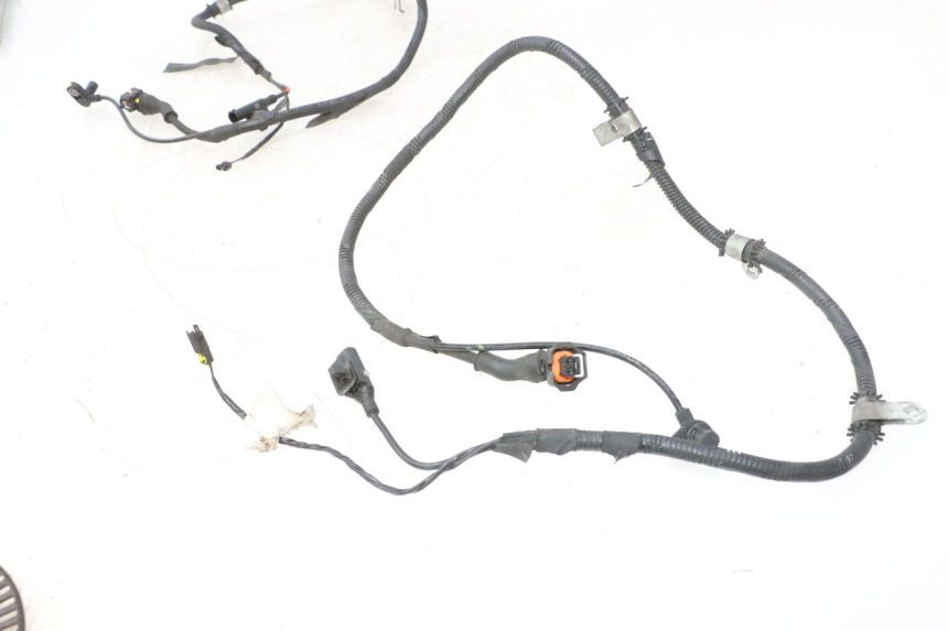 photo de VOORSTE ABS-SENSOR PIAGGIO MP3 500 (2016 - 2018) - Gecontroleerd onderdeel