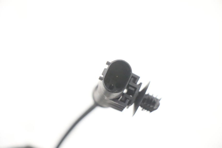 photo de VOORSTE ABS-SENSOR ROYAL ENFIELD HYMALAYAN 410 (2016 - 2023) - Technische close-up