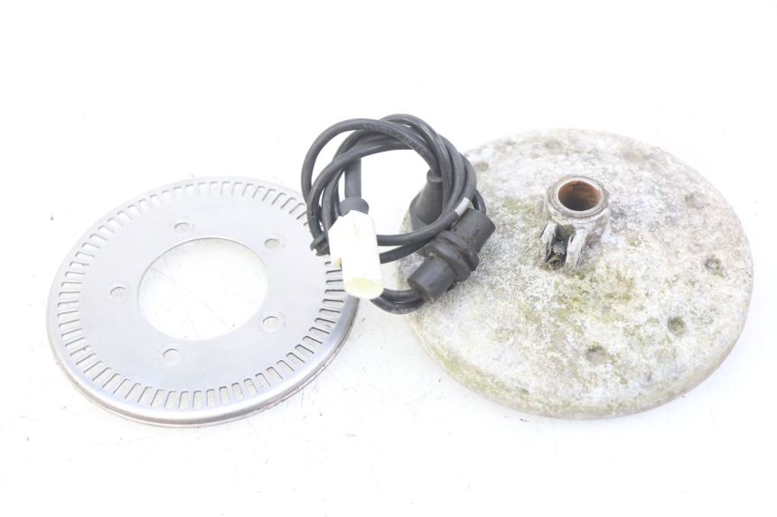 photo de VOORSTE ABS-SENSOR PEUGEOT SATELIS COMPRESSOR K15 125 (2006 - 2009) - Andere kijkhoek