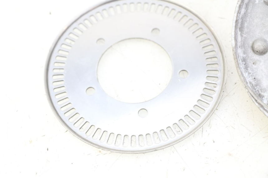 photo de VOORSTE ABS-SENSOR PEUGEOT SATELIS COMPRESSOR K15 125 (2006 - 2009) - Bevestigingspunten