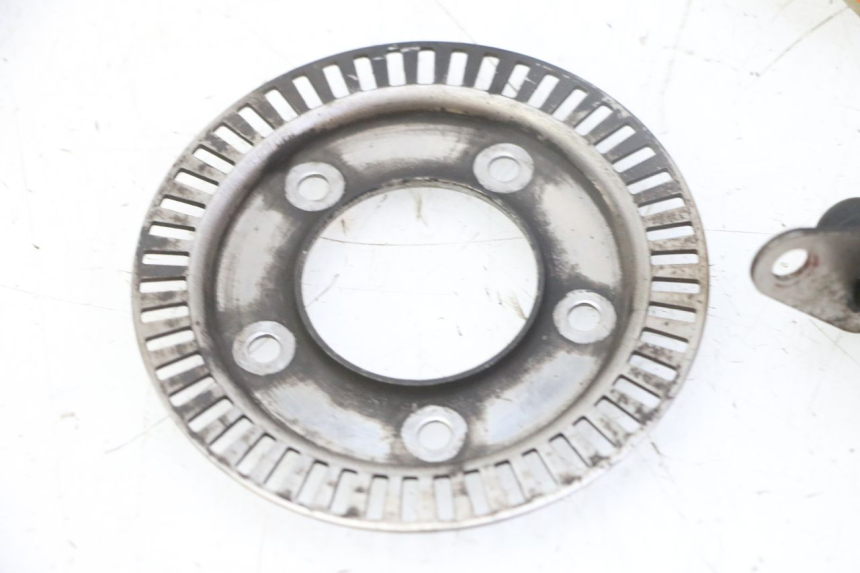 photo de VOORSTE ABS-SENSOR PEUGEOT SATELIS 125 (2013 - 2018) - Overzicht