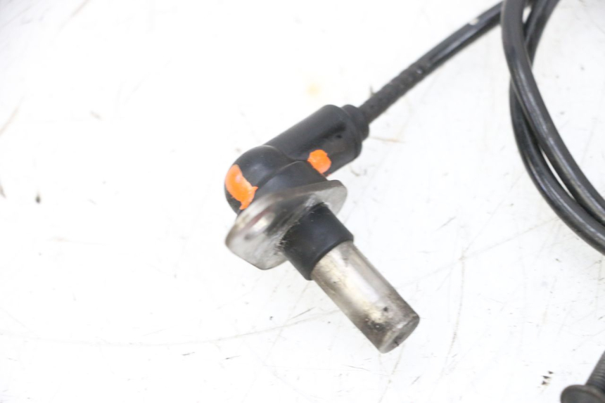 photo de VOORSTE ABS-SENSOR PEUGEOT SATELIS 125 (2013 - 2018) - Overzicht