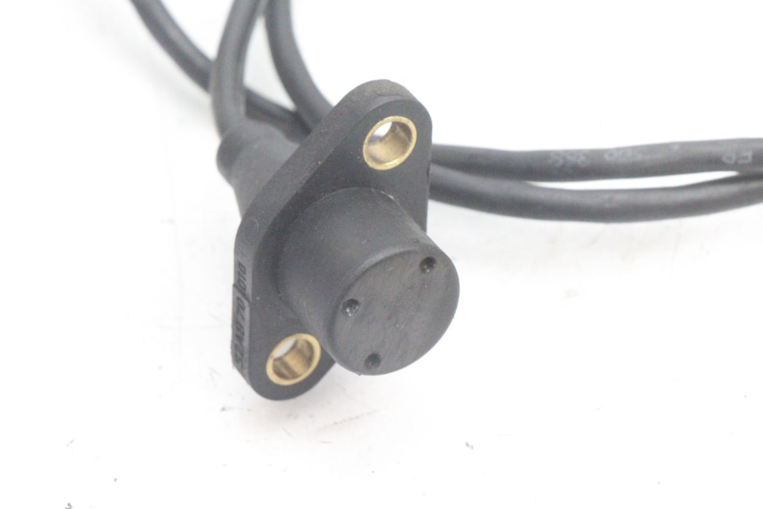 photo de VOORSTE ABS-SENSOR PEUGEOT SATELIS 125 (2006 - 2009) - Zoom op gebruiksstaat
