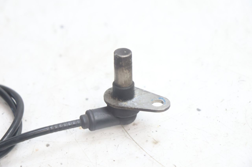 photo de VOORSTE ABS-SENSOR PEUGEOT SATELIS 125 (2013 - 2018) - Bevestigingspunten