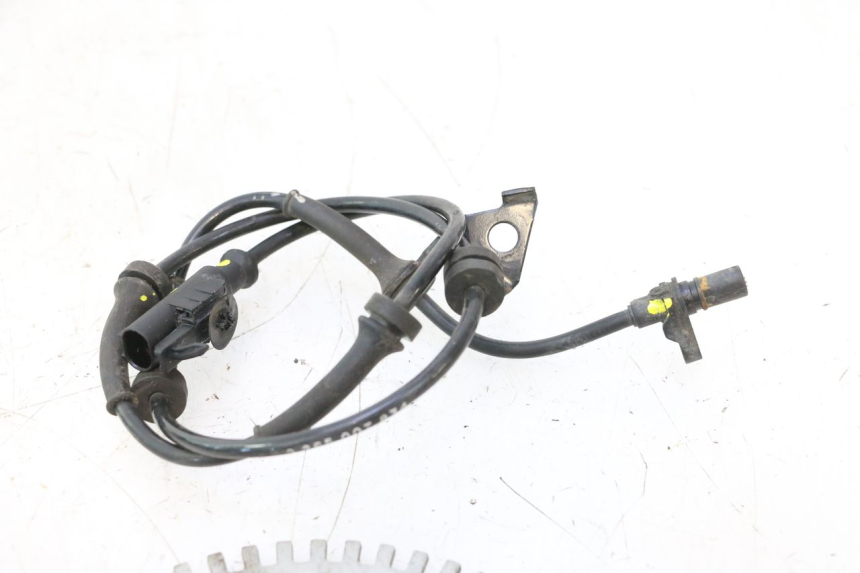 photo de VOORSTE ABS-SENSOR CAN-AM SPYDER RS 1000 (2008 - 2012) - Kenmerkende details