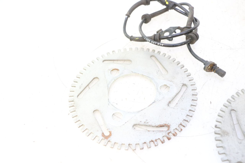 photo de VOORSTE ABS-SENSOR CAN-AM SPYDER RS 1000 (2008 - 2012) - Detailaanzicht