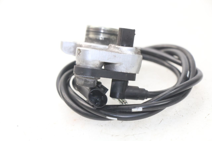 photo de VOORSTE ABS-SENSOR SUZUKI SV S ABS 650 (2003 - 2009) - Andere kijkhoek