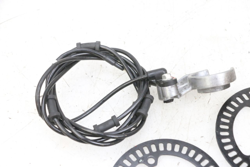 photo de VOORSTE ABS-SENSOR YAMAHA TRICITY 300 (2020 - 2024) - Overzicht