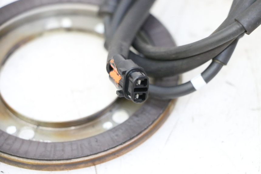 photo de VOORSTE ABS-SENSOR YAMAHA X-MAX XMAX 125 (2010 - 2013) - Technische close-up