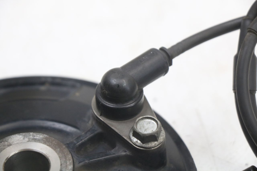 photo de VOORSTE ABS-SENSOR YAMAHA XJ6 ABS 600 (2008 - 2016) - Technische close-up