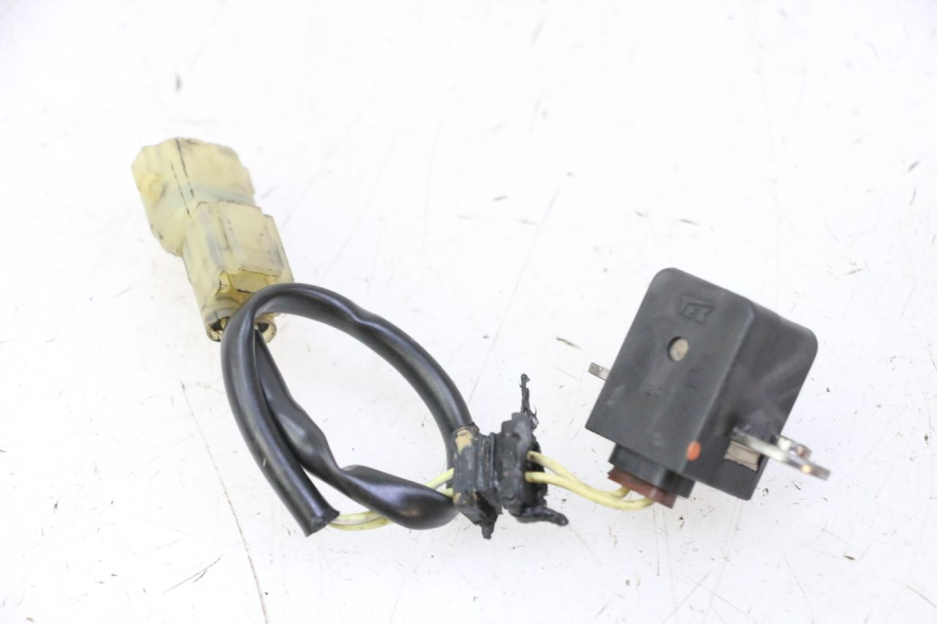 photo de ONTVANGERSENSOR IGNITIE HONDA FES S-WING SWING ABS 125 (2007 - 2015) - Detail van het onderdeel