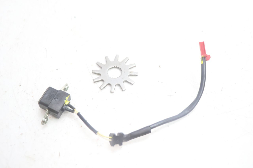 photo de ONTVANGERSENSOR IGNITIE HONDA FJS SILVER WING SILVERWING 400 (2005 - 2008) - Zoom op gebruiksstaat