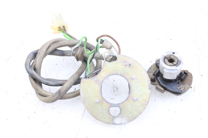 photo de ONTVANGERSENSOR IGNITIE SUZUKI GSX E 250 (1982 - 1983) - Kenmerkende details