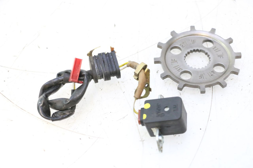 photo de ONTVANGERSENSOR IGNITIE HONDA VFR FI RC46 800 (1998 - 2001) - Hoofdaanzicht