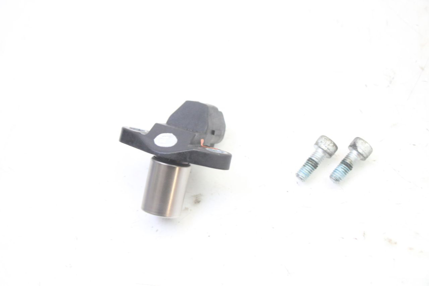 photo de Nokkenas sensor SUZUKI GSR 750 (2011 - 2017) - Hoofdaanzicht